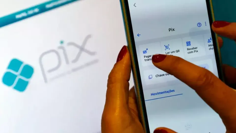 Atenção : Boletos podem ser pagos por Pix a partir desta segunda-feira