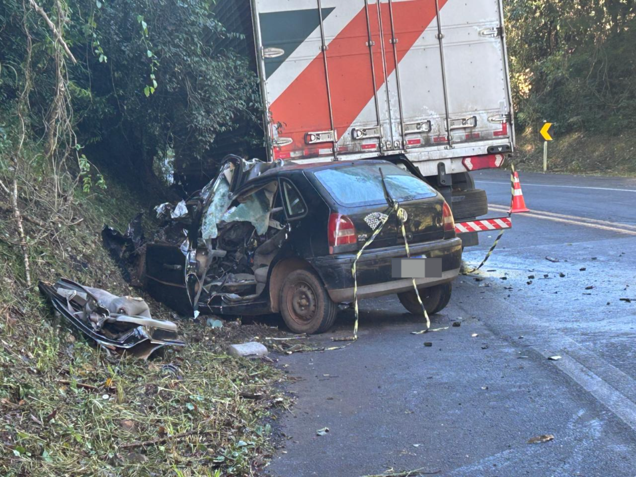 Tragédia : Cinco jovens morrem e bebê sobrevive a acidente na BR 373