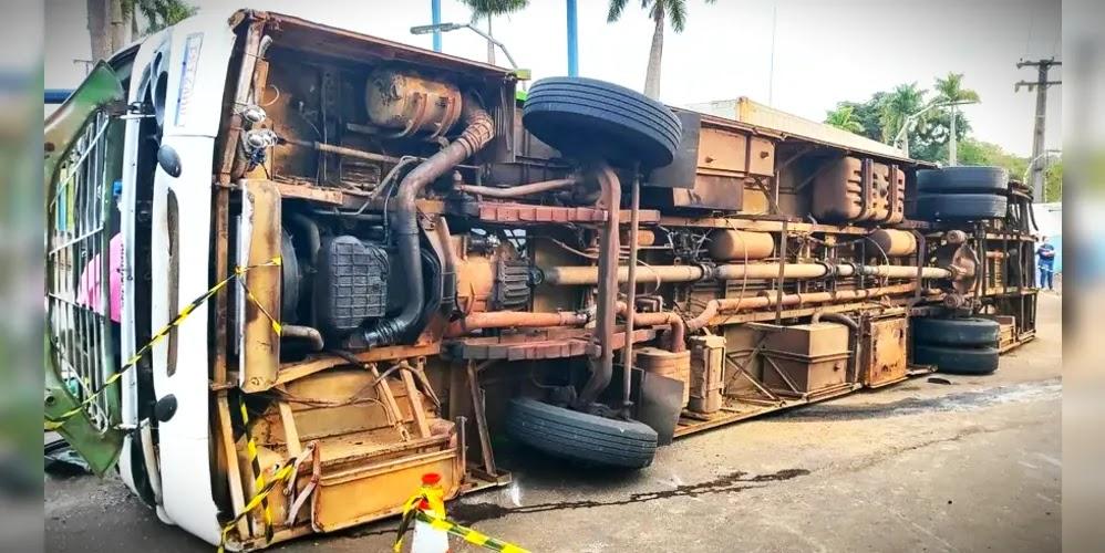 Fatal: Acidente com ônibus de trabalhadores deixa uma pessoa morta e 25 feridos no Paraná