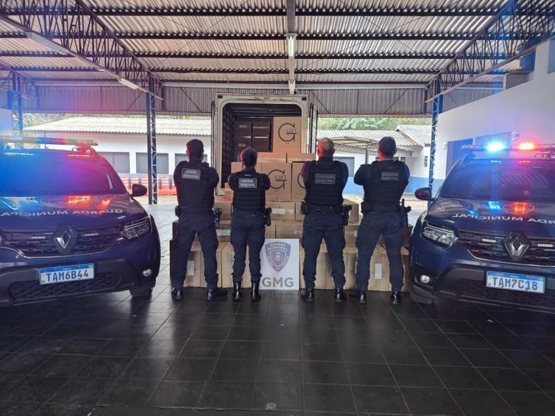 Guaíra: Guarda Municipal Prende Homem com Caminhão Carregado de Cigarros