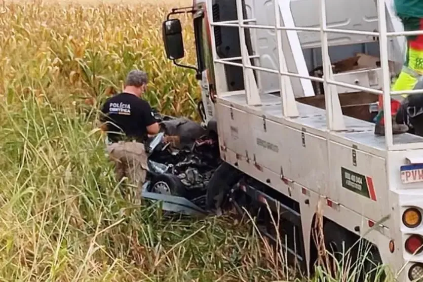 Região : Motorista Morre Esmagado em Colisão Frontal na BR-369