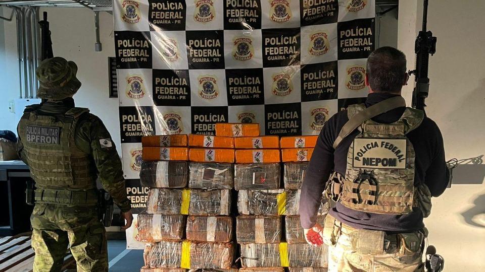 Região : PF e BPFron Apreendem 750 kg de Maconha e Armas em Marechal Cândido Rondon
