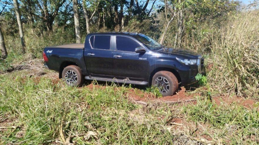 Guaíra PR: Hilux furtada em Toledo é localizada no interior de Guaíra