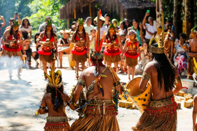 Regularização Fundiária: Governo regulariza terras indígenas com aquisições em Terra Roxa e Guaíra