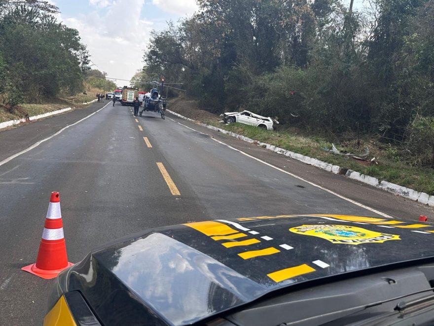 Fatal: Bebê de 2 anos morre após cadeirinha ser ejetada em capotamento