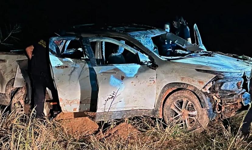 Icaraíma: Vítimas podem ter sido executadas dentro de veículo, por mais de uma arma, diz delegado