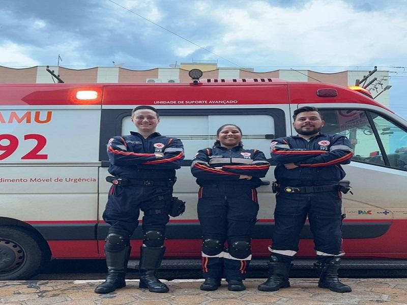Bebê nasce dentro de ambulância durante deslocamento para o hospital
