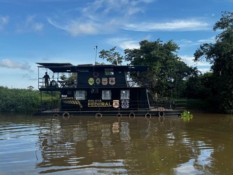  Polícia Federal de Guaíra conclui reforma completa da base fluvial de fronteira