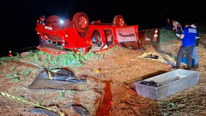 Dois jovens morrem em acidente na PR-471 em Três Barras do Paraná