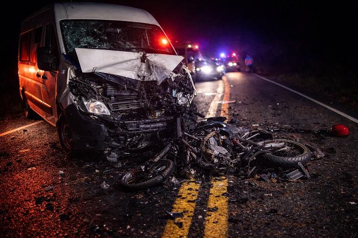 Homem morre em batida frontal na PR-170