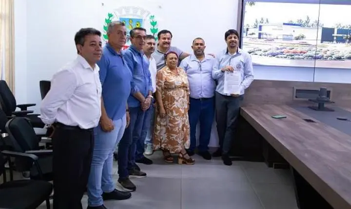 Assinatura de contrato marca avanço concreto para construção do Hospital Graciele Possan em Guaíra