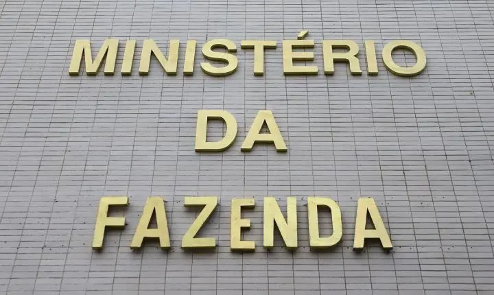 CMN adia bloqueio ambiental no crédito rural para 2027