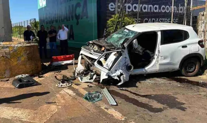 Homem morre após bater carro contra mureta na BR-369, em Jataizinho