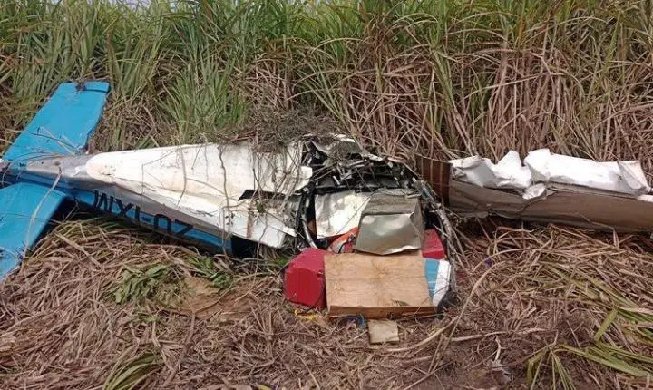 Queda de avião com milhões termina em saque e mistério no Paragua