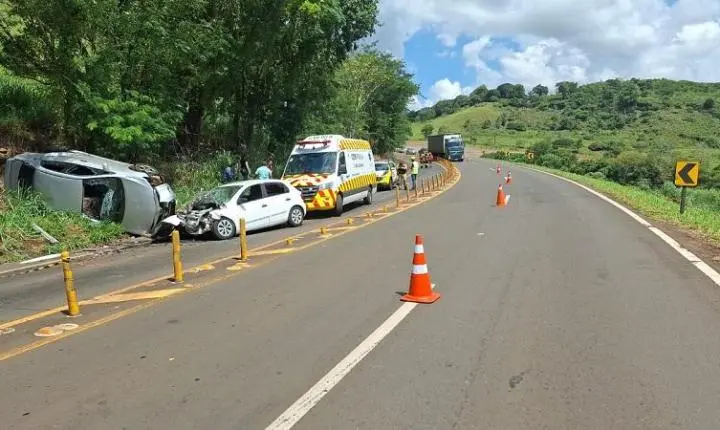 Um morto e quatro feridos em acidente na PR-445